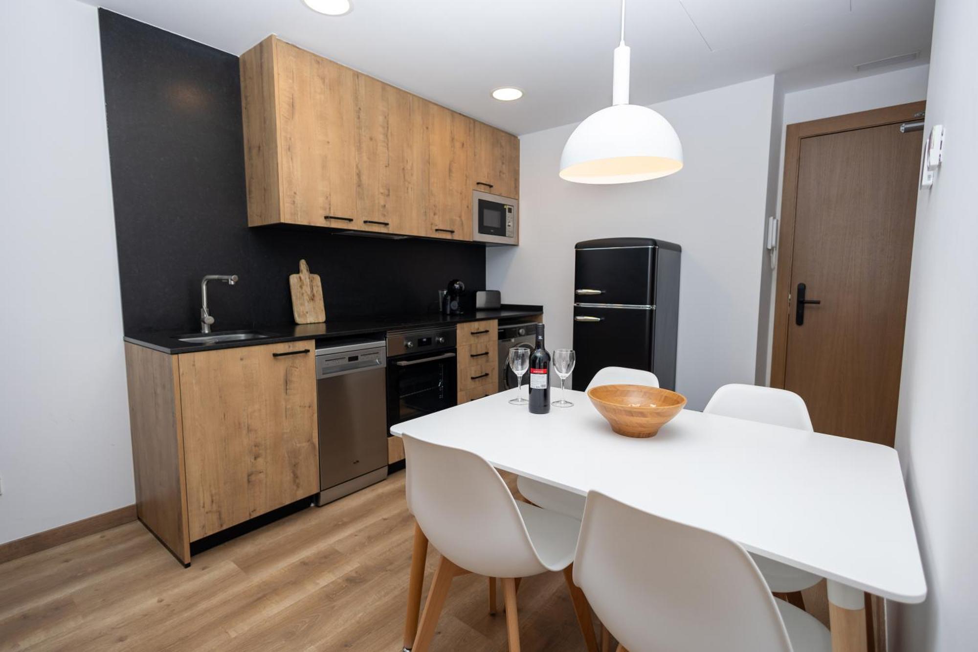 Apm Manresa Apartment Exterior photo