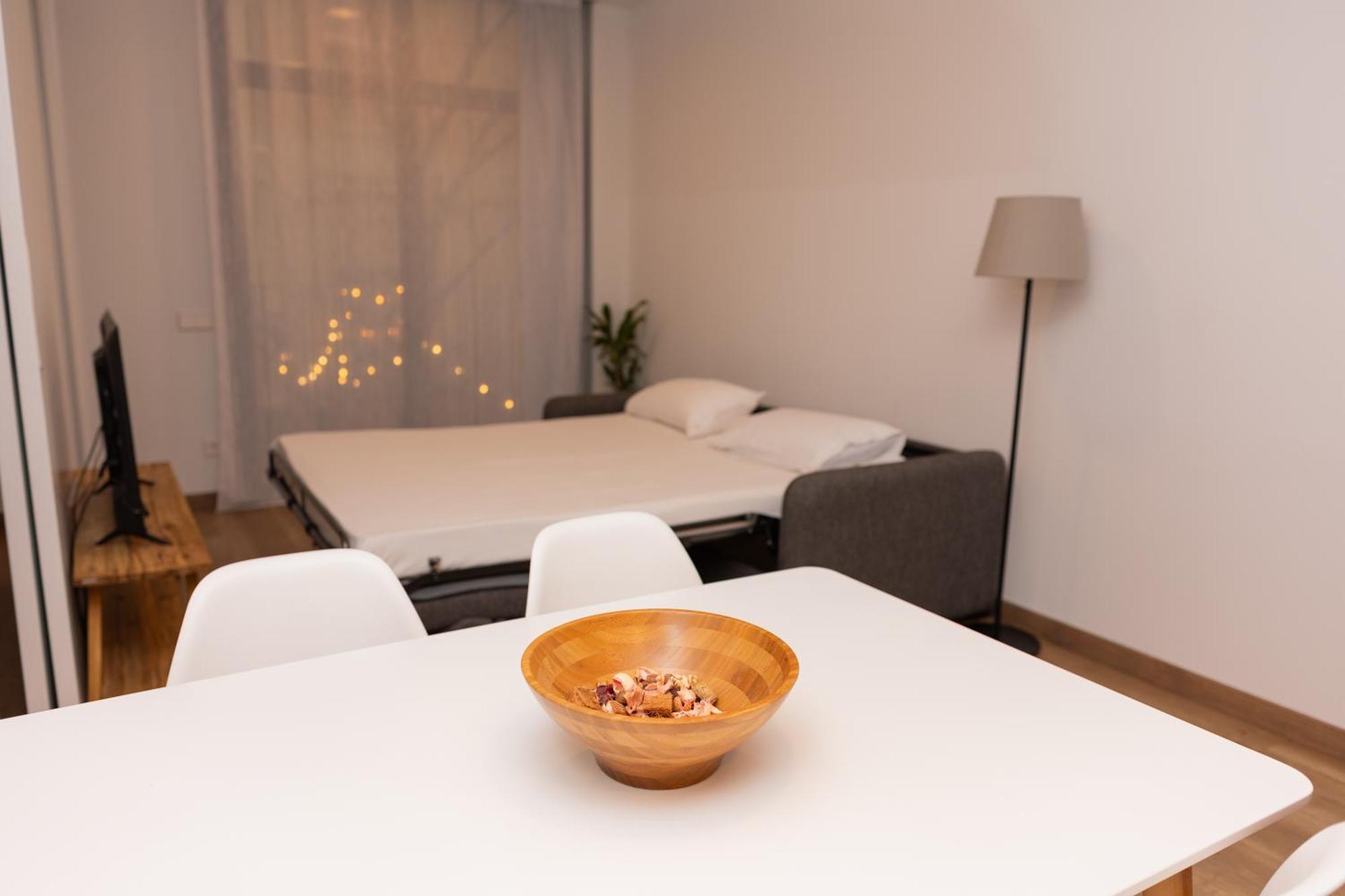 Apm Manresa Apartment Exterior photo